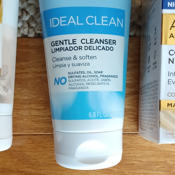 L'oreal Paris Skincare Bundle - Picture 10 of 16